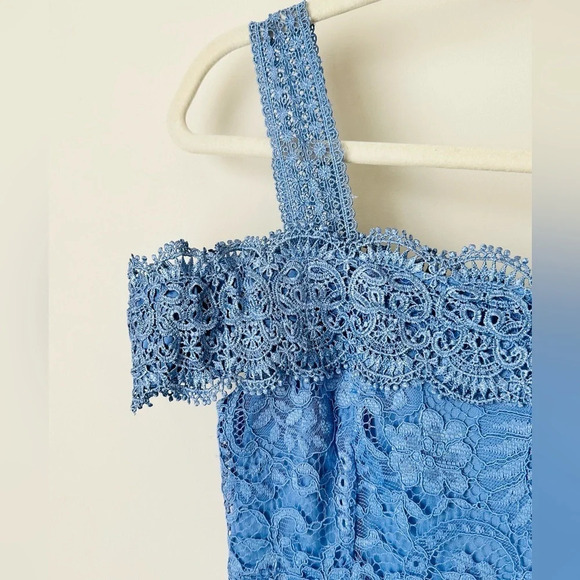 Francesca’s Off the Shoulder Lace Dress - NWT - Size XS - Picture 4 of 13